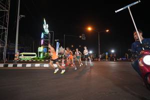 BIB: 
                            <button type="button" onclick="openModal(22971956)" class="btn btn-primary btn-sm float-right btn-popup" data-toggle="modal" data-target=".modal-high-quality">
                        <i class="fas fa-shopping-cart"></i> Add to Cart
                    </button>
                                            <button type="button" onclick="isThisMe(22971956, true)" class="btn btn-success btn-sm float-right btn-popup btn-isme hidden" data-toggle="tooltip" data-placement="bottom" title="นี่คือรูปของคุณใช่ไหม คลิกที่นี่เพื่อเอาเข้าอัลบั้ม">
                        <i class="fas fa-plus"></i> Add to album
                    </button>
                    <button type="button" onclick="isThisMe(22971956, false)" class="btn btn-warning btn-sm float-right btn-popup btn-isnotme hidden">
                        <i class="fas fa-ban"></i> Remove from album
                    </button>